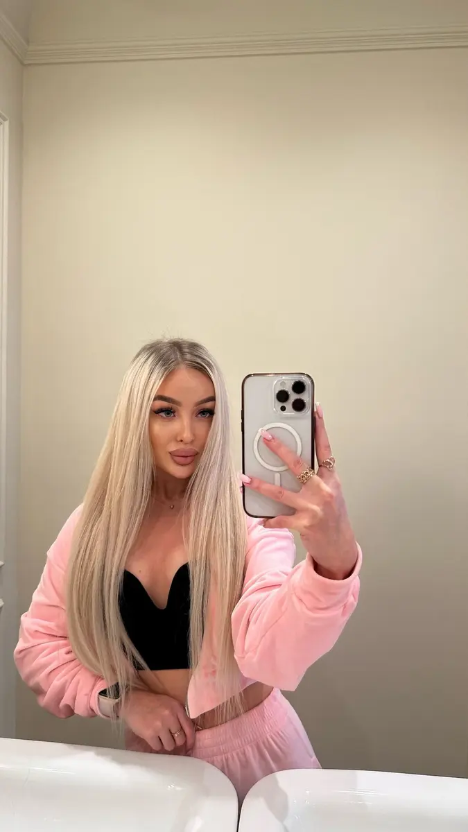 Анжела эскорт в городе Астана