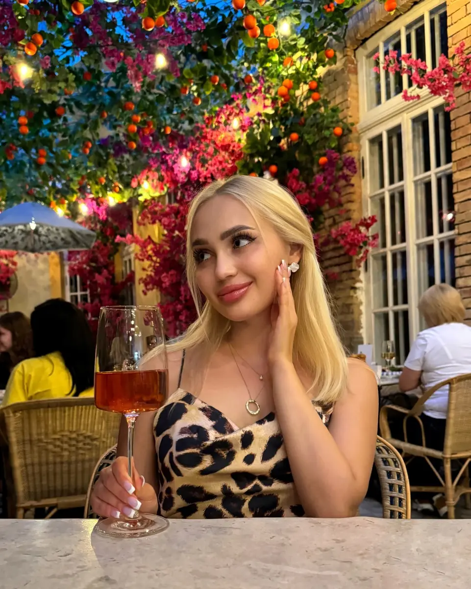 Ави эскорт в городе Астана