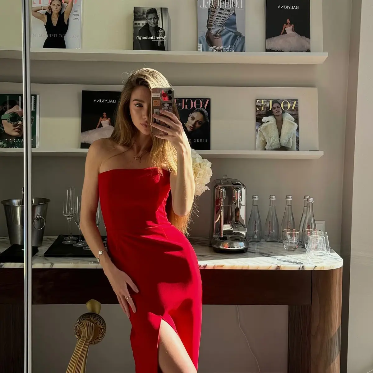 Cateri эскорт в городе Астана