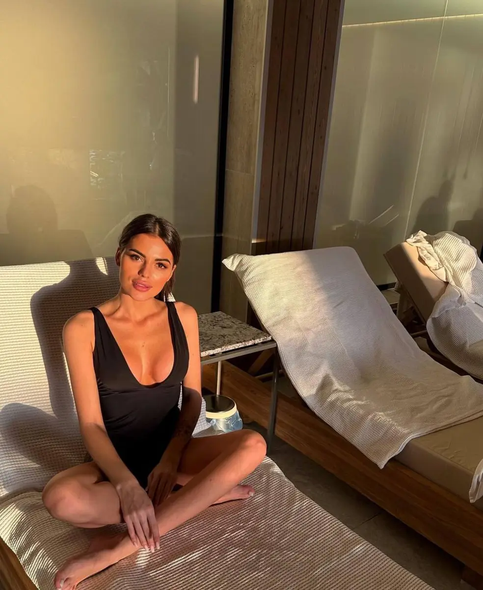 Клаудия эскорт в городе Астана