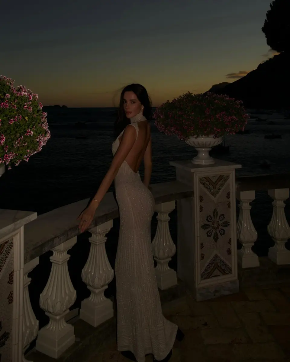 Дамми эскорт в городе Астана