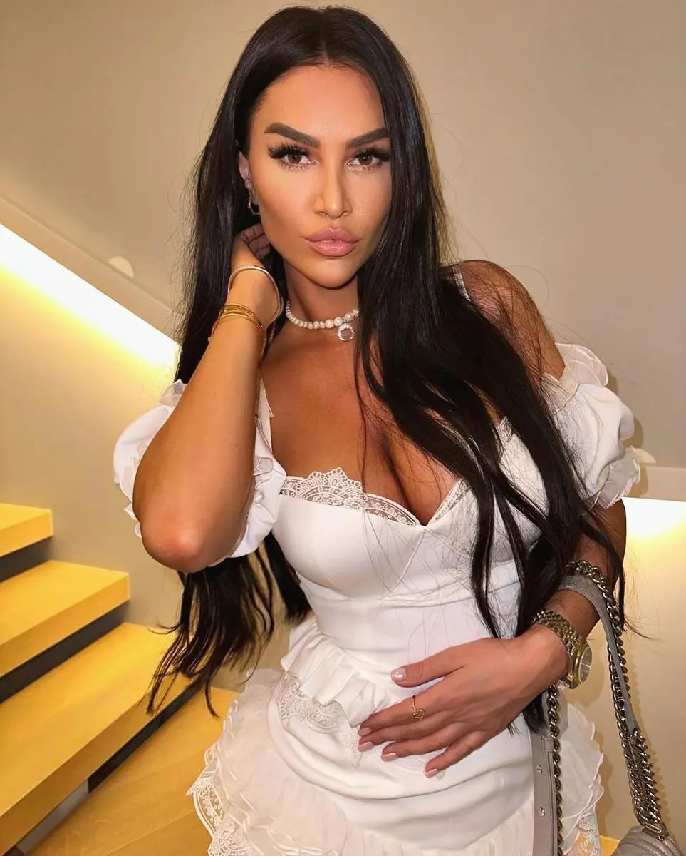 Диля эскорт в городе Астана