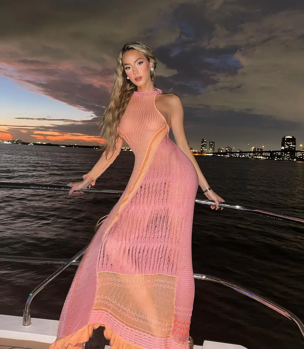 Фейда эскорт в городе Астана