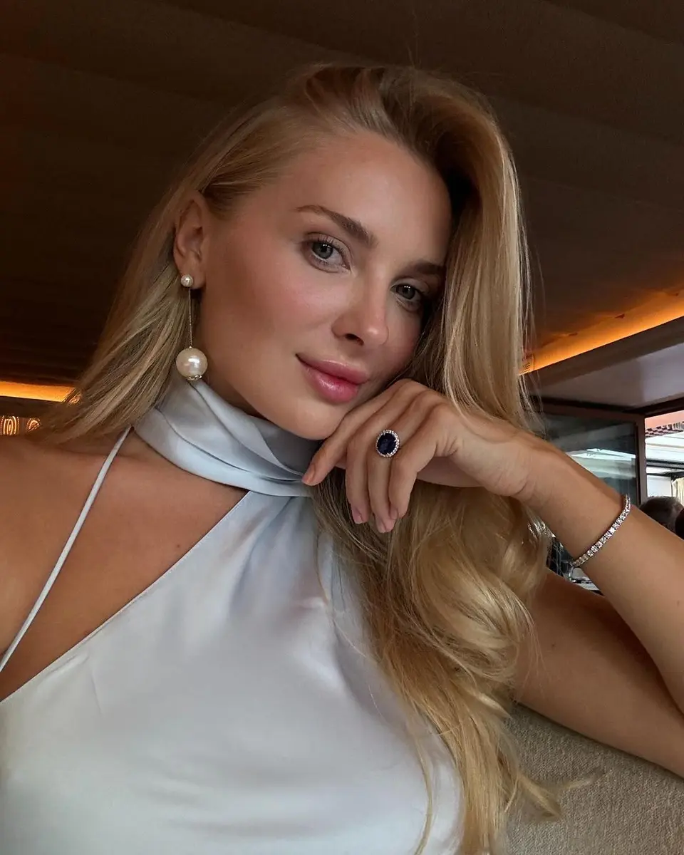 Lulya эскорт в городе Астана