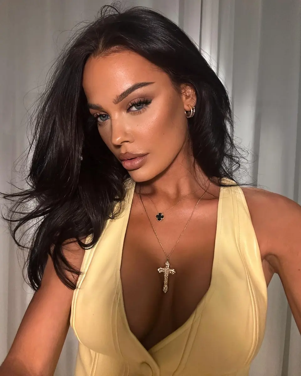 Мальма эскорт в городе Астана