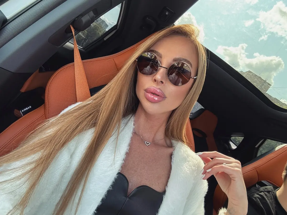 Тамильский язык эскорт в городе Астана