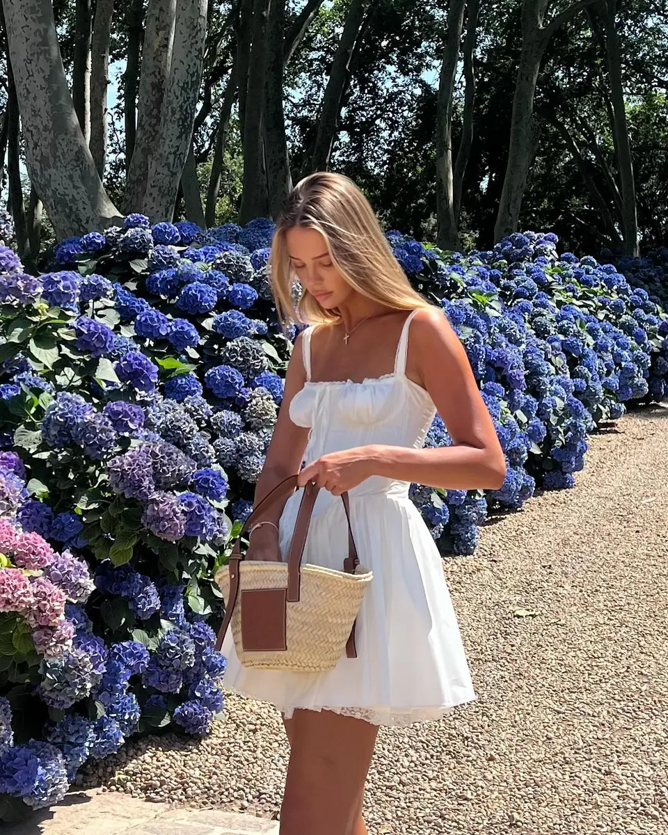 Welfi эскорт в городе Астана