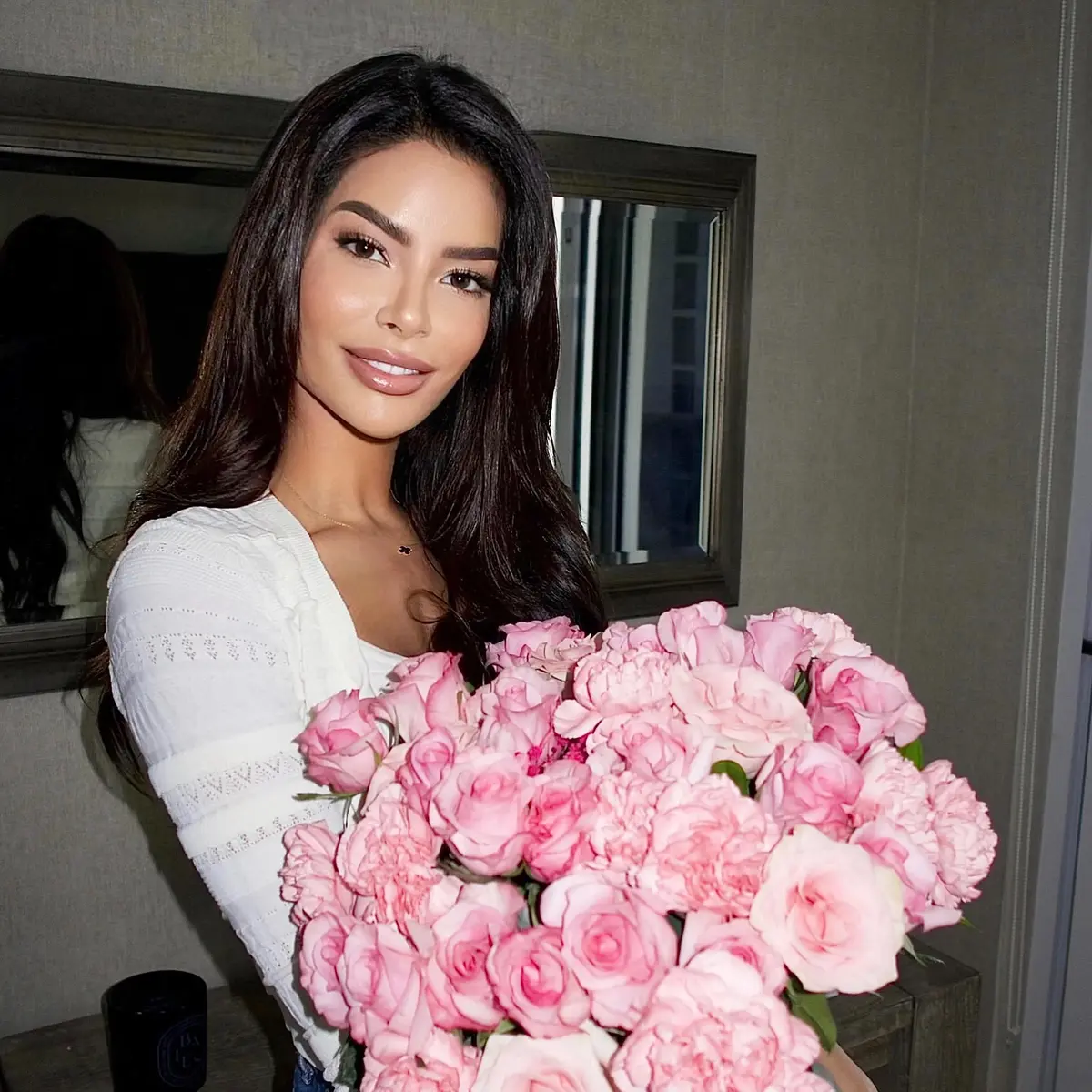 Zimfi эскорт в городе Астана